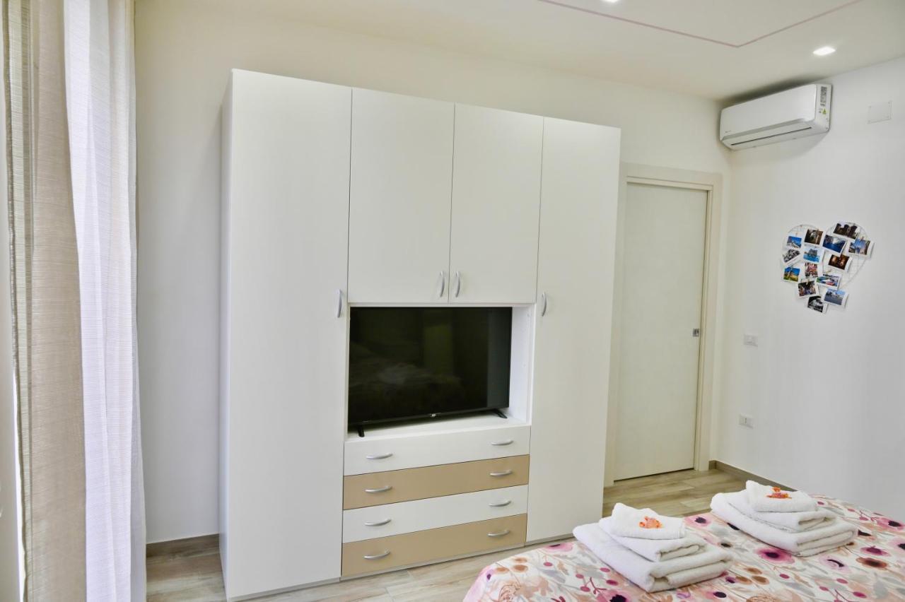 11 Apartment Neapel